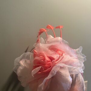 Elegant Pink and White Floral Fascinator
